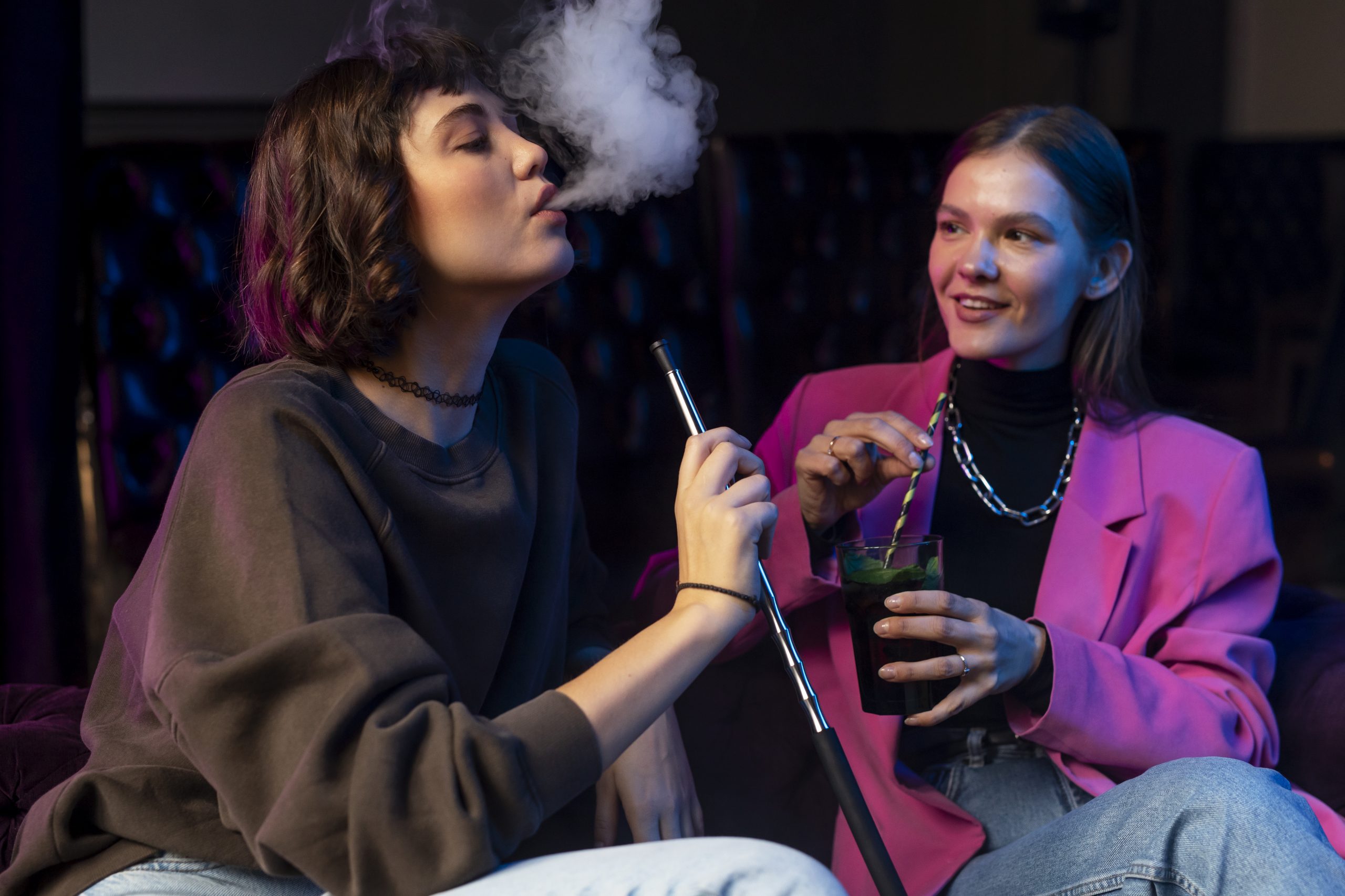 What to Know Before You Buy from a Vape Store Online in Canada